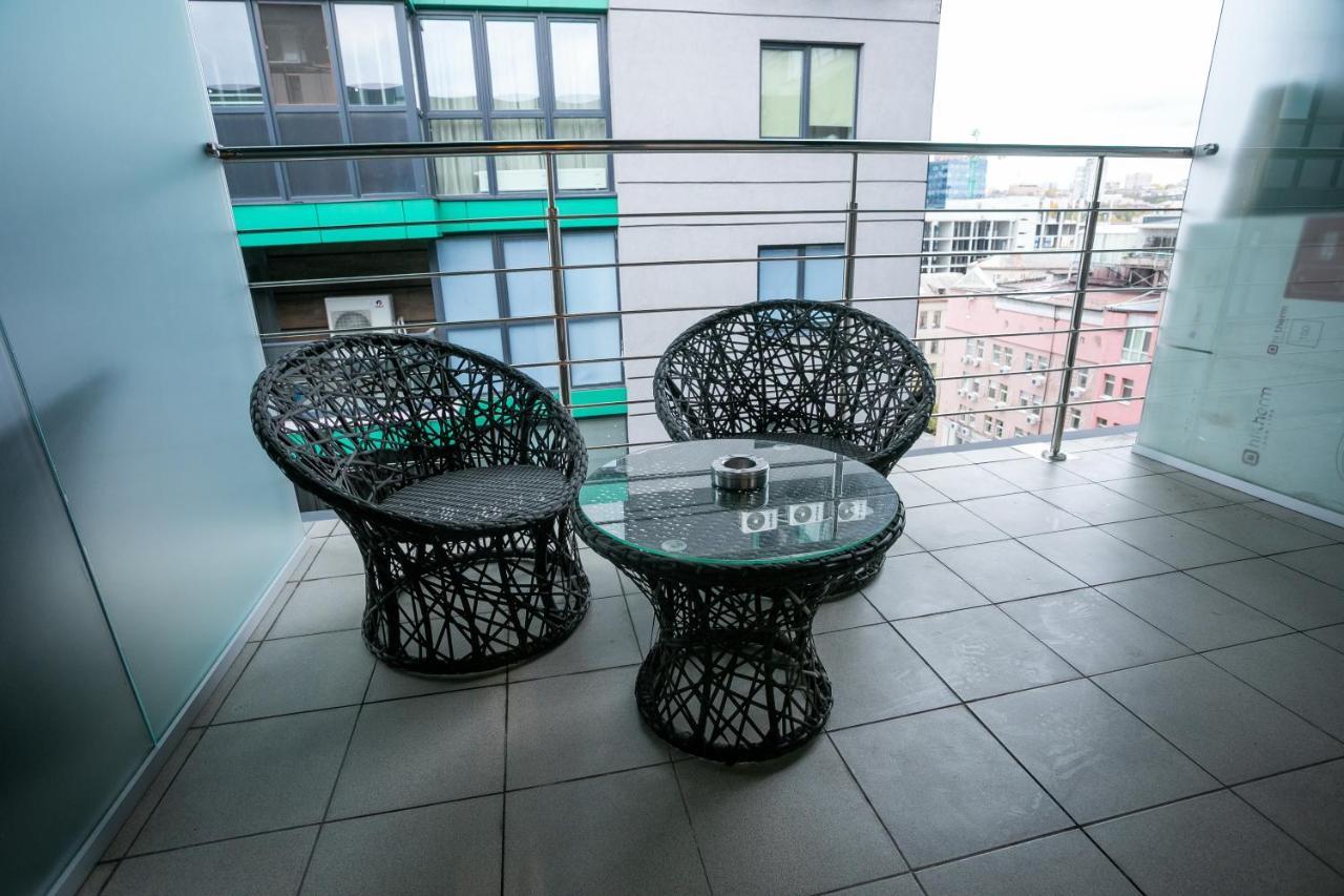 High Five Apartments, Most City Area Dnipro Esterno foto